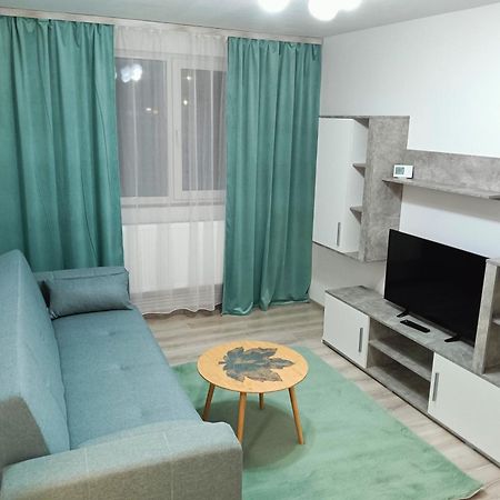 Apartament Hd2 Hunedoara Exterior photo