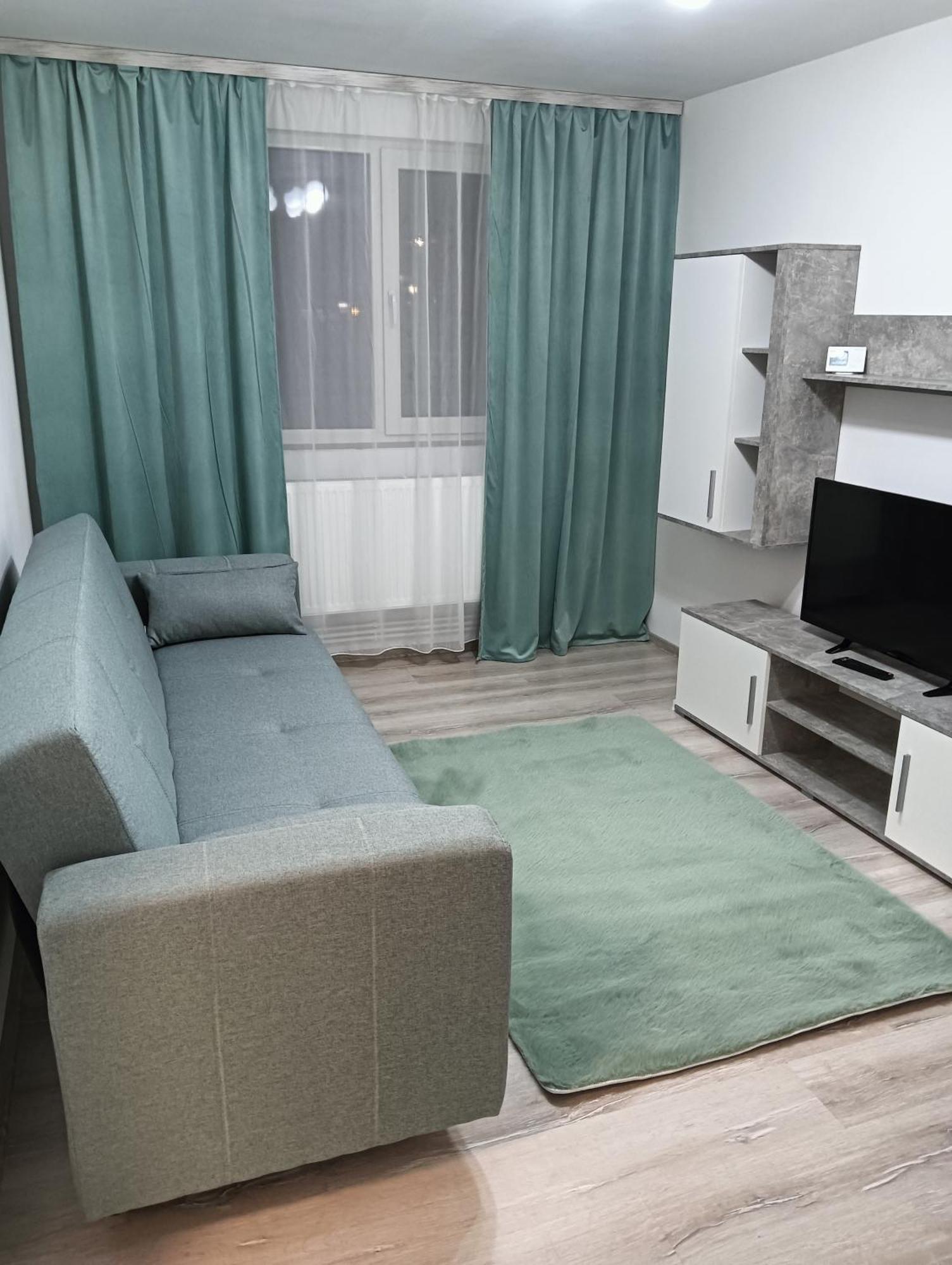 Apartament Hd2 Hunedoara Exterior photo